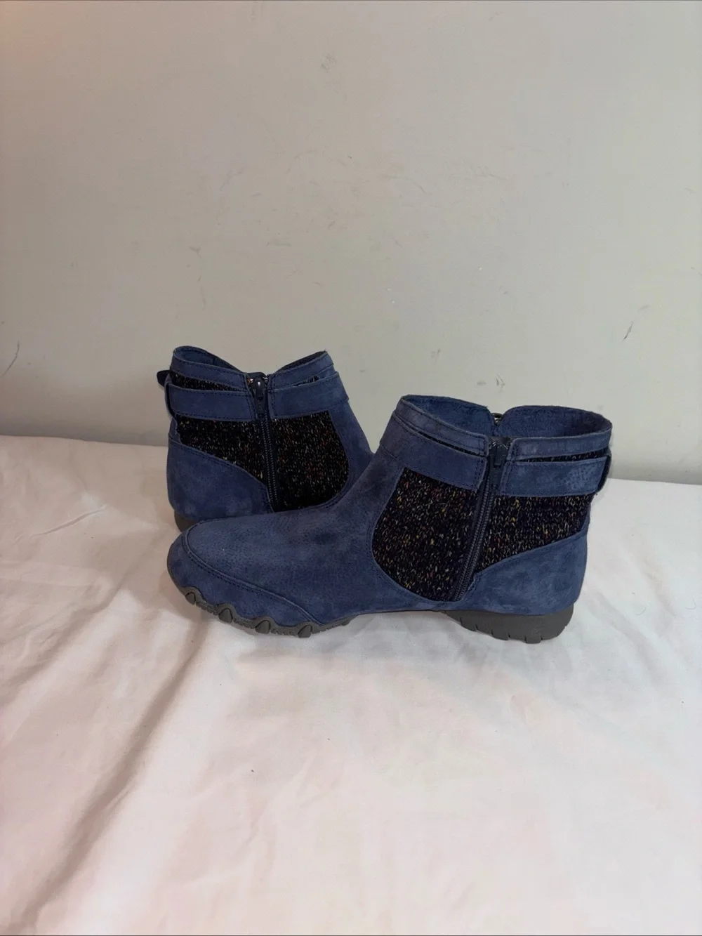 Sketchers  Navy Blue Suede Slip-On Shoes